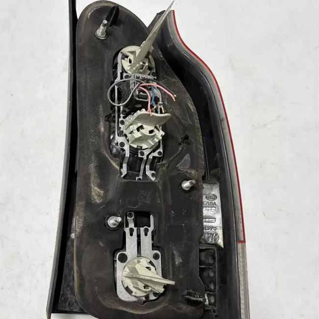 Fanale posteriore parte inferiore sinistro