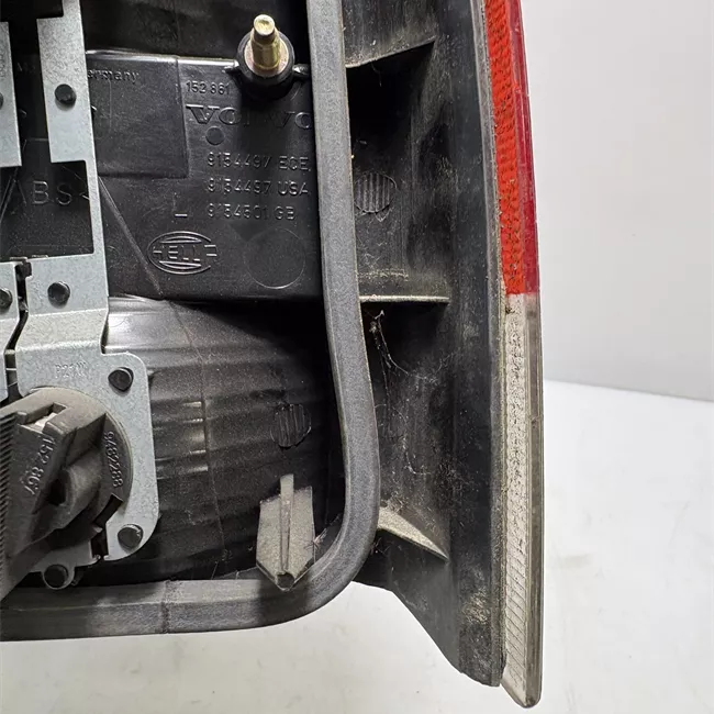 Fanale posteriore parte inferiore sinistro