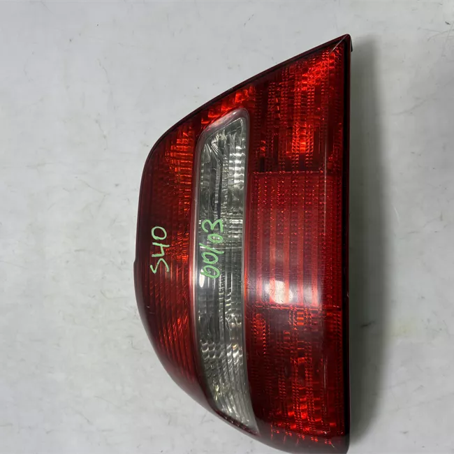 Fanale posteriore sinistro