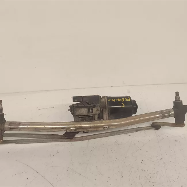 Meccanismo tergiparabrezza con motorino