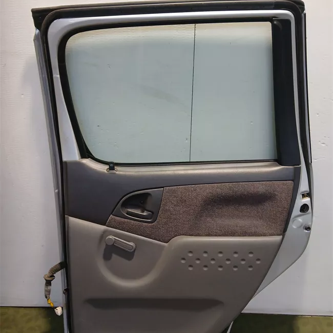 Porta posteriore destra