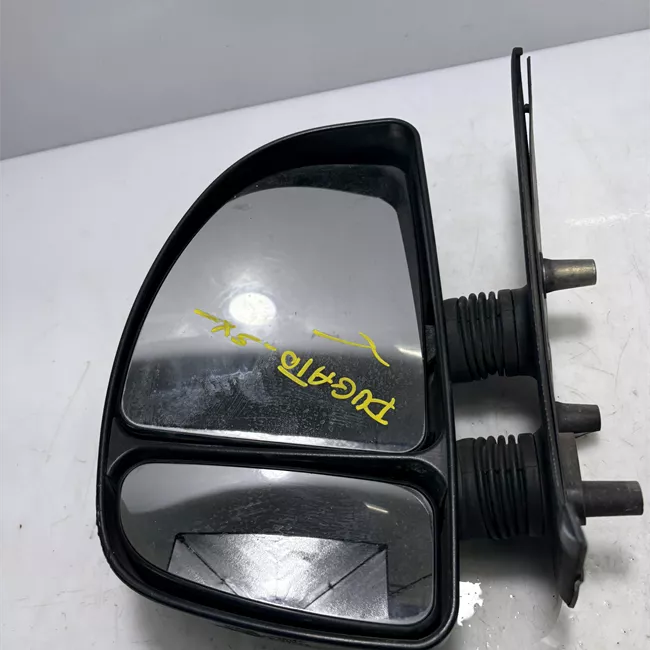 Retrovisore esterno sinistro