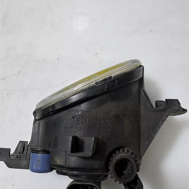 Proiettore fendinebbia destro