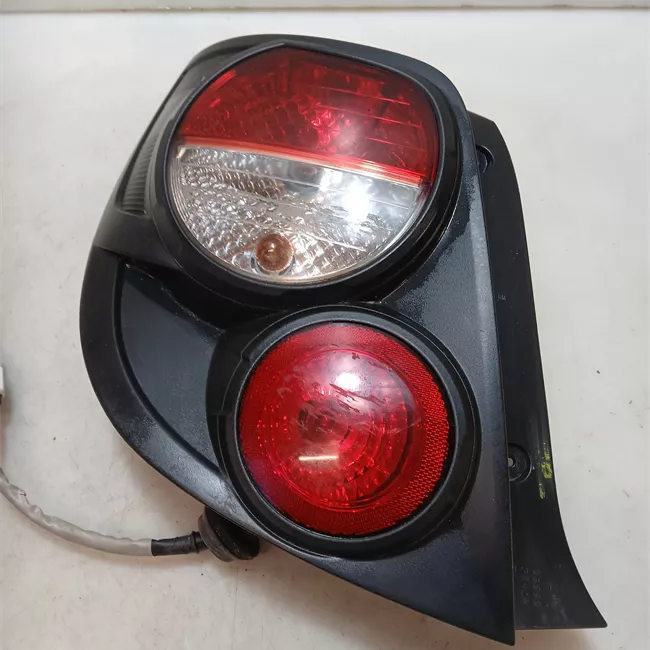 Fanale posteriore sinistro