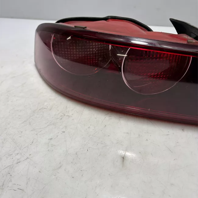 Fanale posteriore parte esterno sinistro