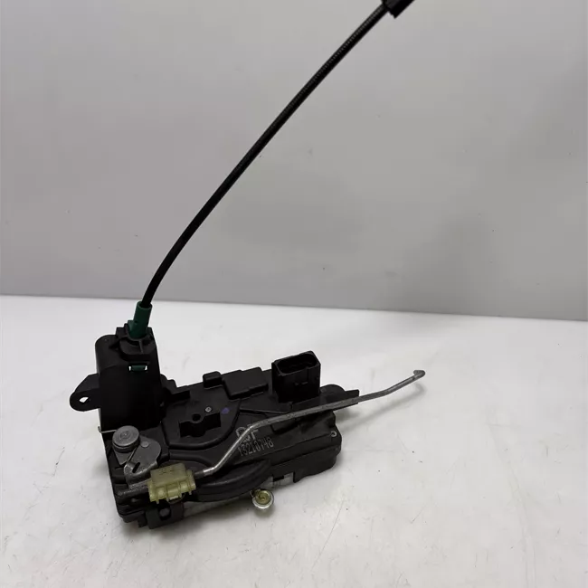 Serratura porta anteriore sinistra