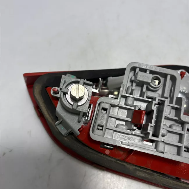 Fanale posteriore parte interno destro