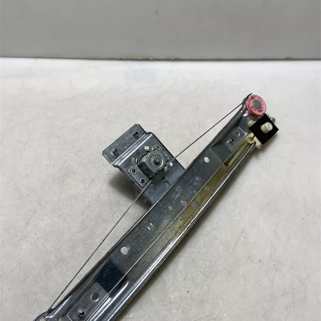 Alzacristallo porta posteriore sinistro