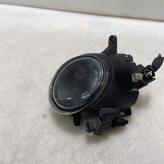 Proiettore fendinebbia sinistro