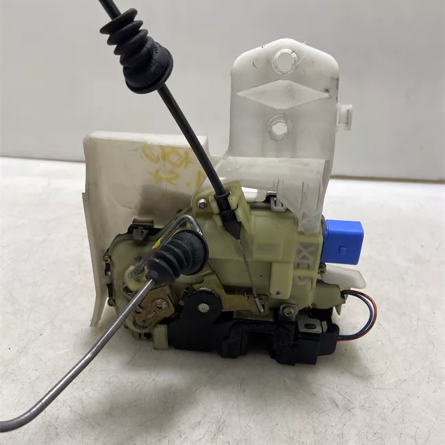 Serratura porta anteriore sinistra