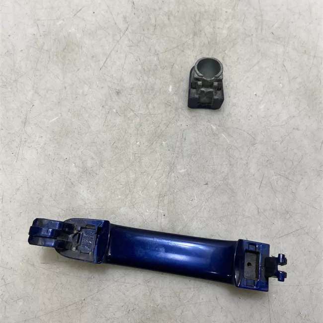 Maniglia porta posteriore destra primer