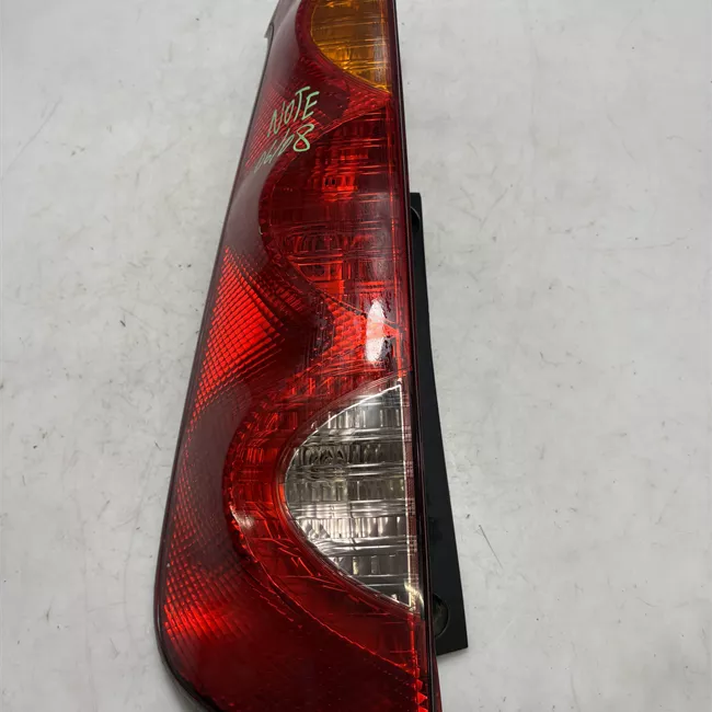 Fanale posteriore parte inferiore sinistro