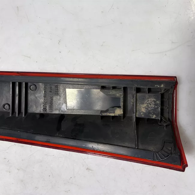 Fanale posteriore parte superiore destro