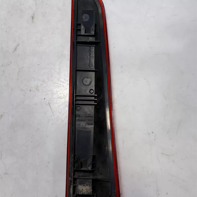 Fanale posteriore parte superiore sinistro