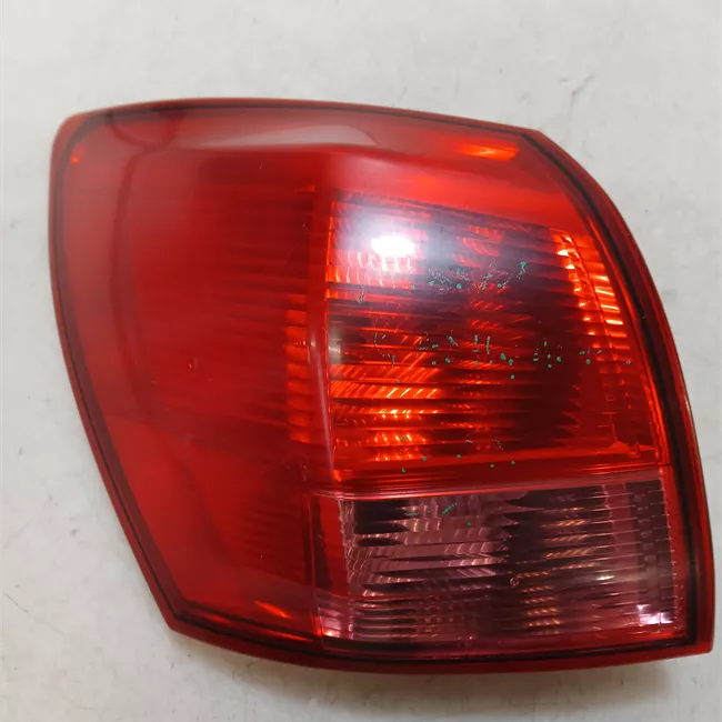 Fanale posteriore parte esterno sinistro