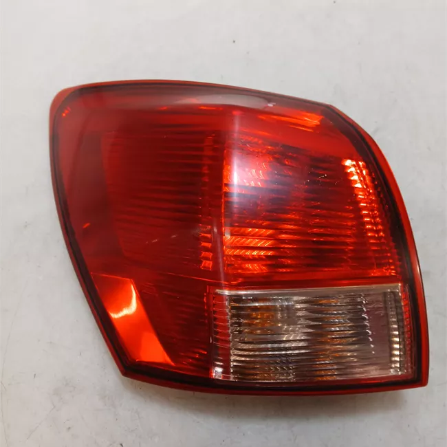 Fanale posteriore parte esterno sinistro