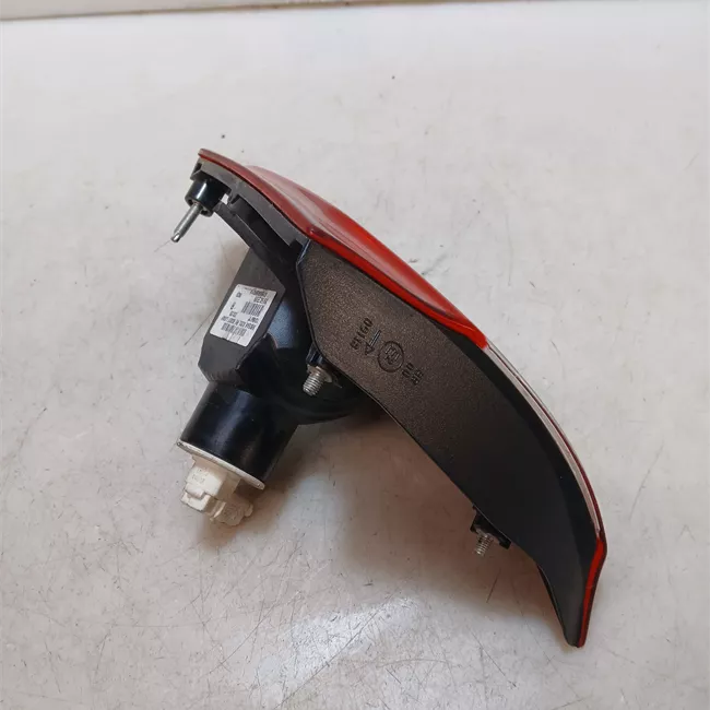 Fanale posteriore parte interno destro