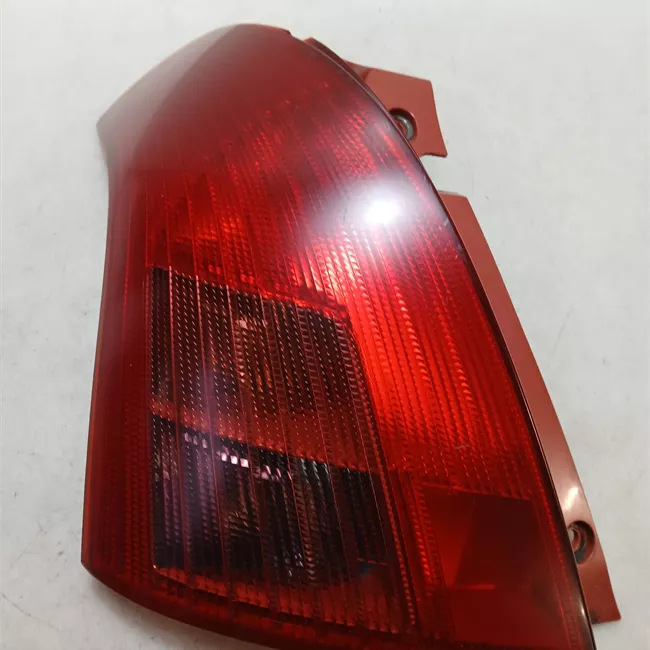 Fanale posteriore sinistro