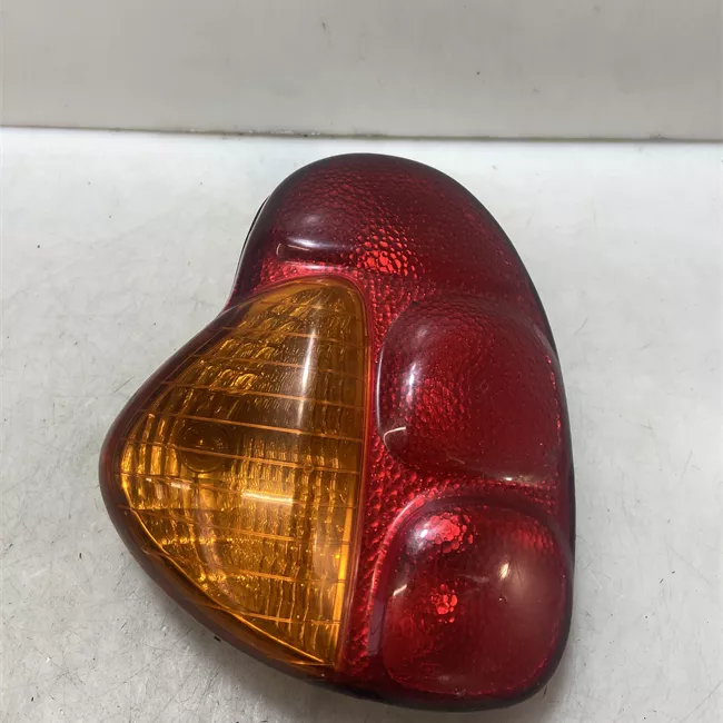 Fanale posteriore sinistro