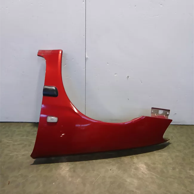 Parafango anteriore sinistro