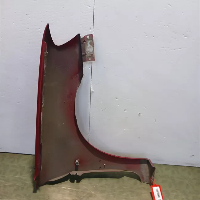 Parafango anteriore sinistro