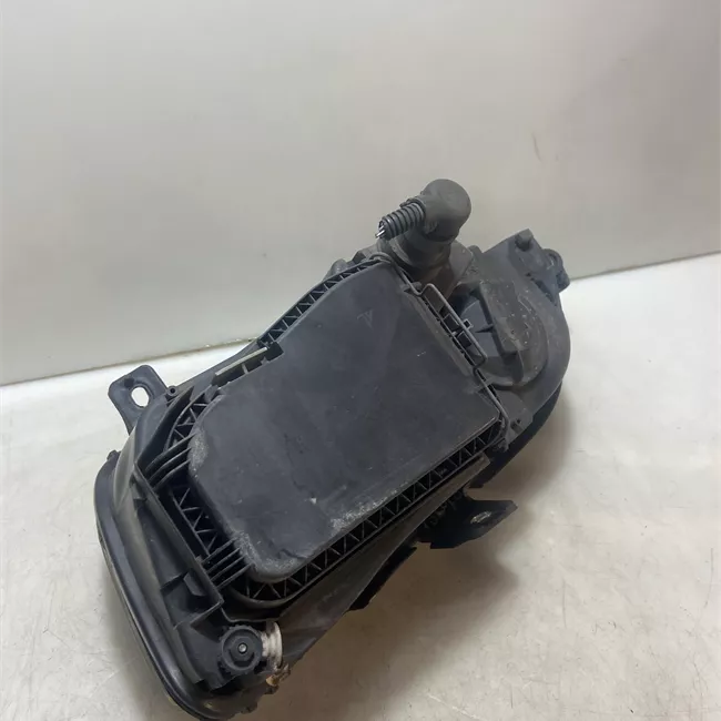 Proiettore destro Restyle 05/08, con Fendinebbia