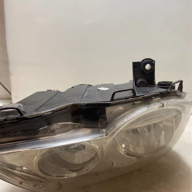 Proiettore destro Valeo