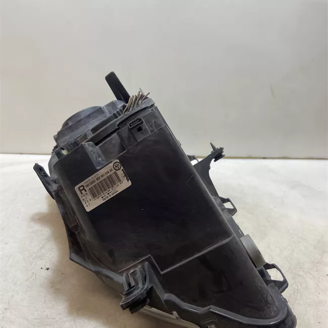 Proiettore destro Valeo