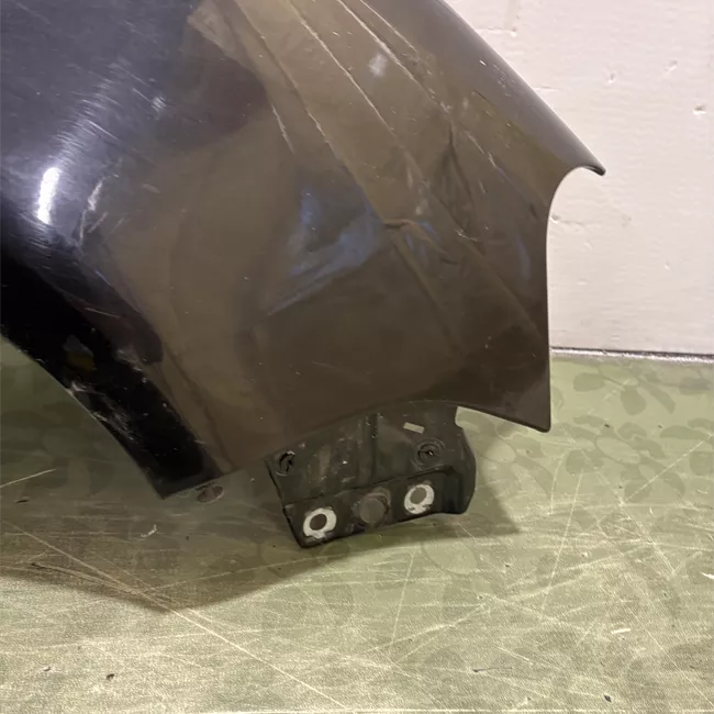Parafango anteriore destro
