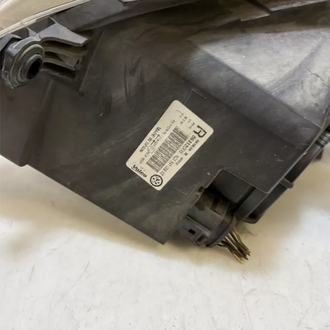 Proiettore destro Valeo