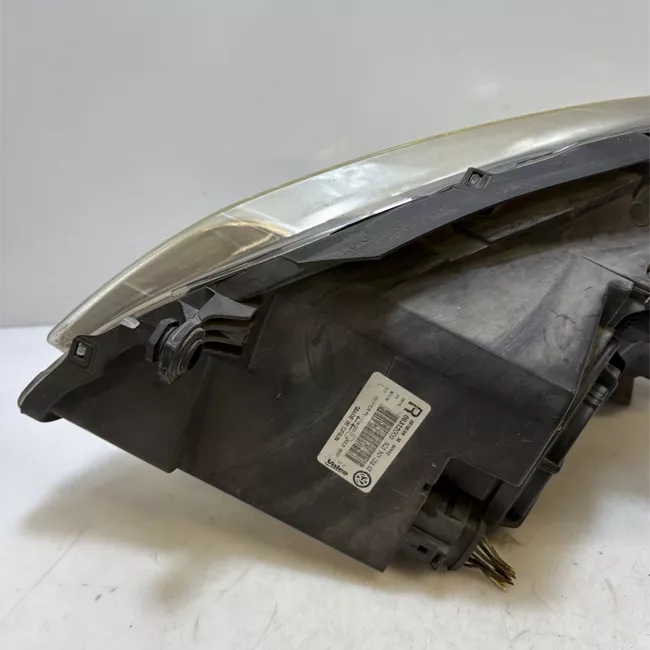 Proiettore destro Valeo