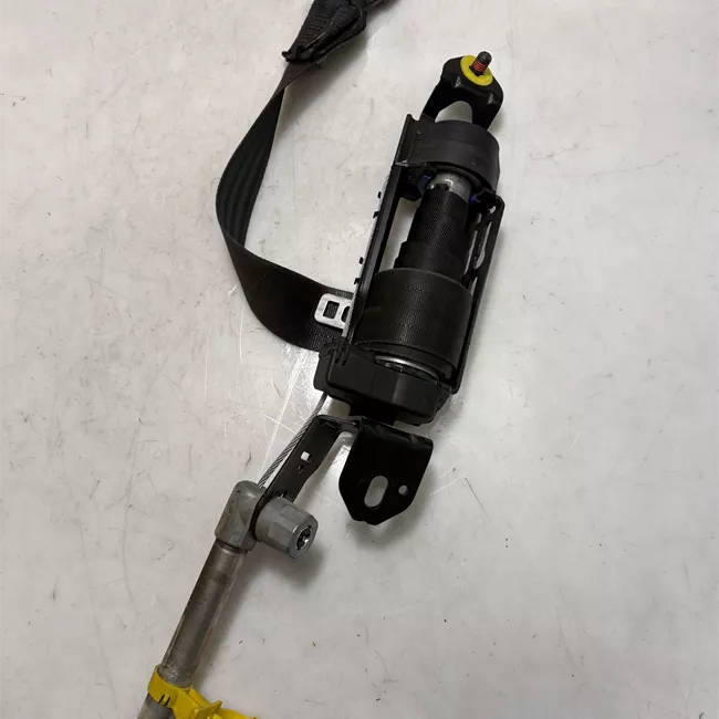 Cintura di sicurezza anteriore sinistra senza airbag passaggero