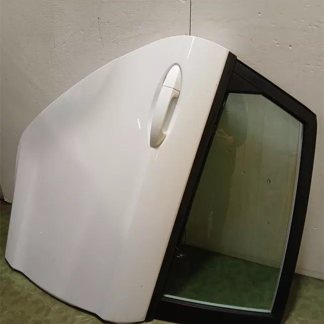 Porta posteriore destra