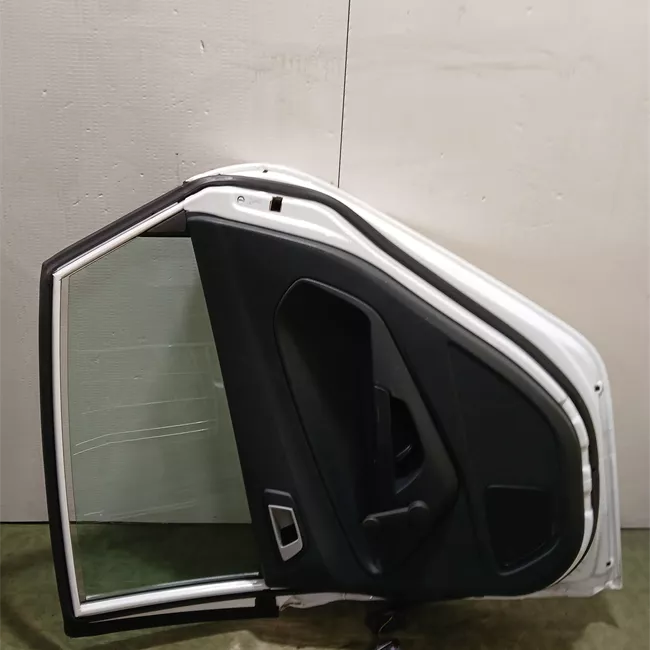 Porta posteriore destra