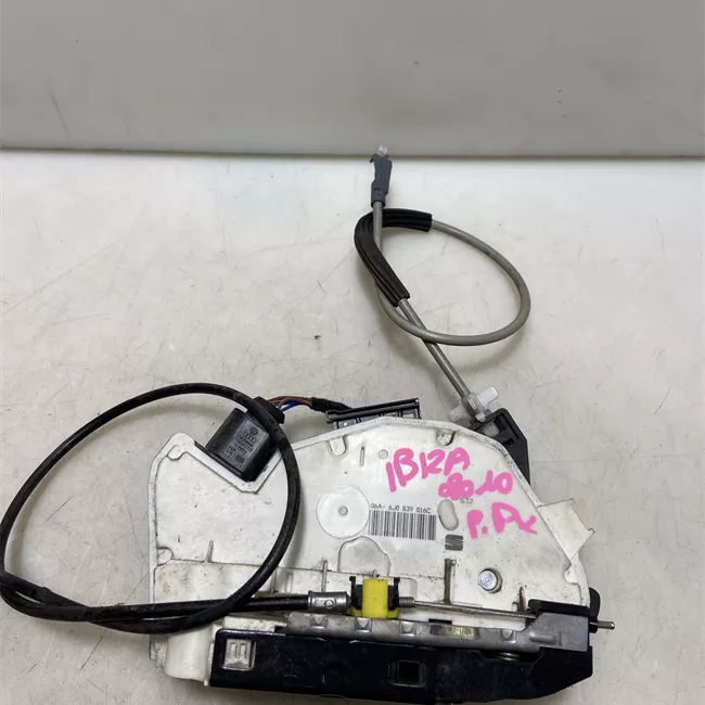 Serratura porta posteriore destra