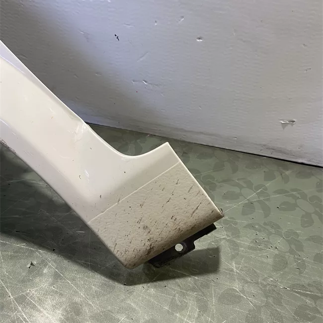 Parafango anteriore sinistro