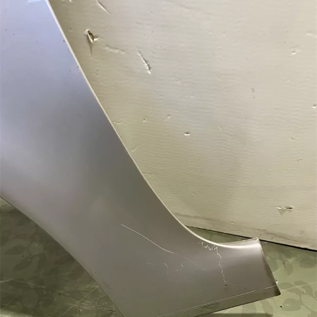 Parafango anteriore sinistro