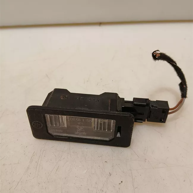 Fanalino targa destro