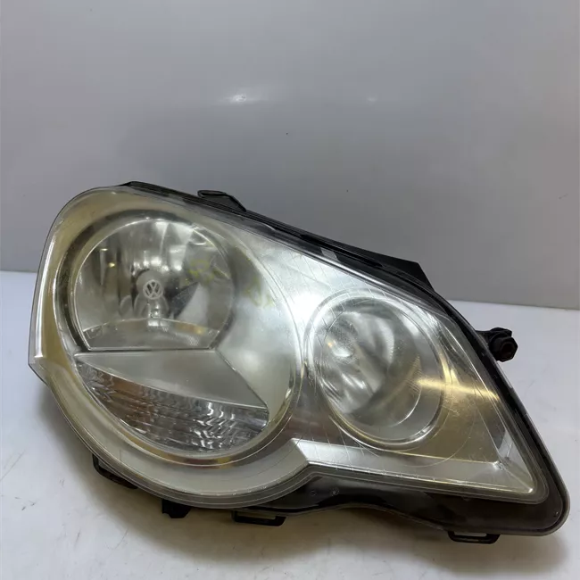 Proiettore destro Hella