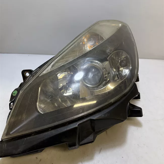 Proiettore sinistro Xeno 03-06<