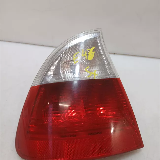 Fanale posteriore parte esterno sinistro Indicatori Direzione Bianchi