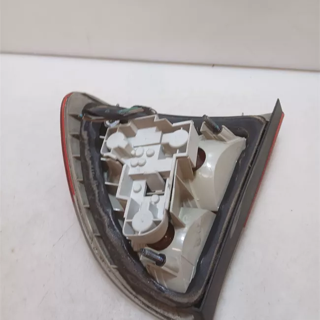 Fanale posteriore parte esterno sinistro Indicatori Direzione Bianchi