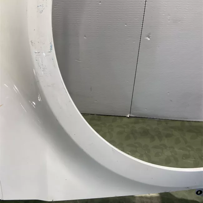 Parafango anteriore destro cerchi 15