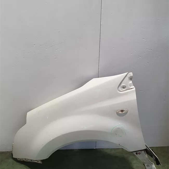 Parafango anteriore sinistro