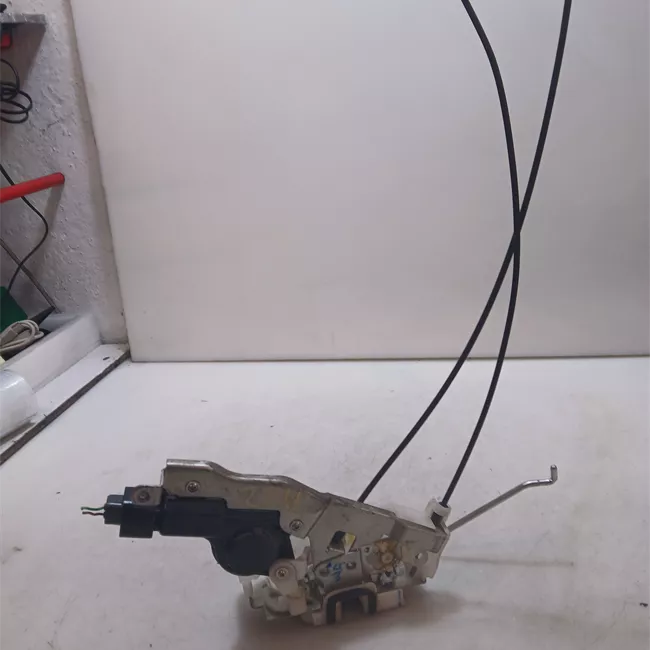 Serratura porta anteriore destra LOW