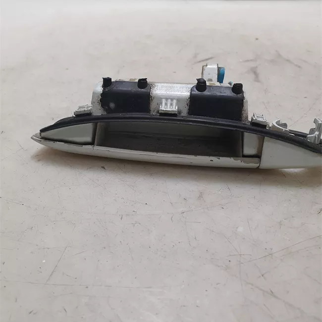 Maniglia porta anteriore destra