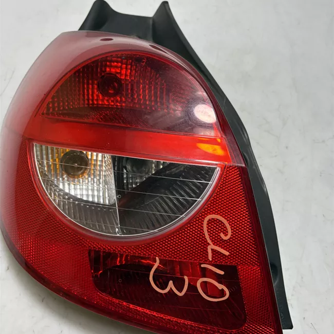 Fanale posteriore sinistro