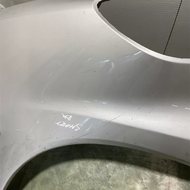 Parafango anteriore destro River silver