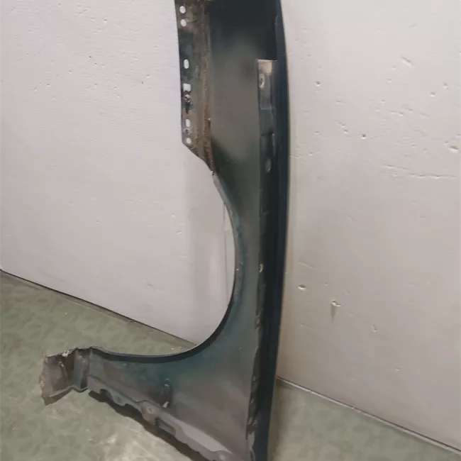 Parafango anteriore destro