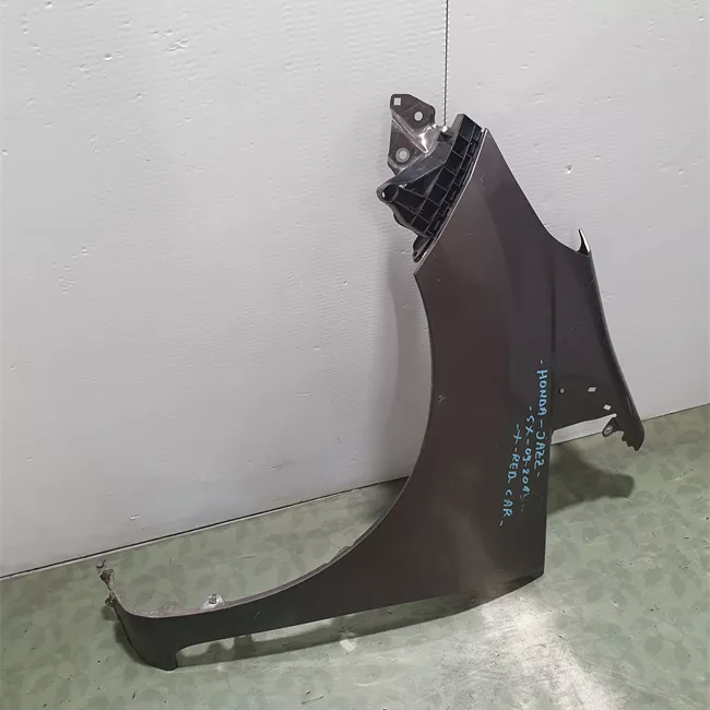 Parafango anteriore sinistro